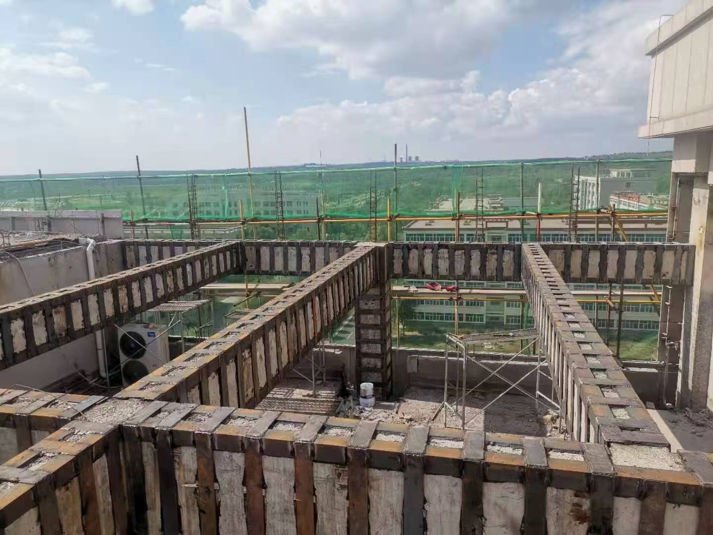 邵阳厂房加固怎么做?